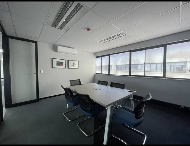 238M² OFFICE TO LET IN SANDTON CENTRAL